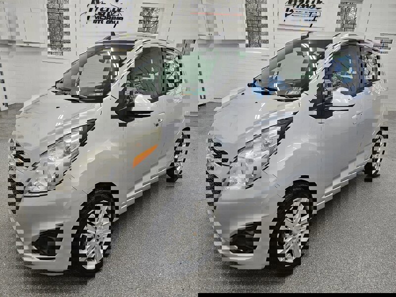 Used 2015 Chevrolet Spark LT image 1