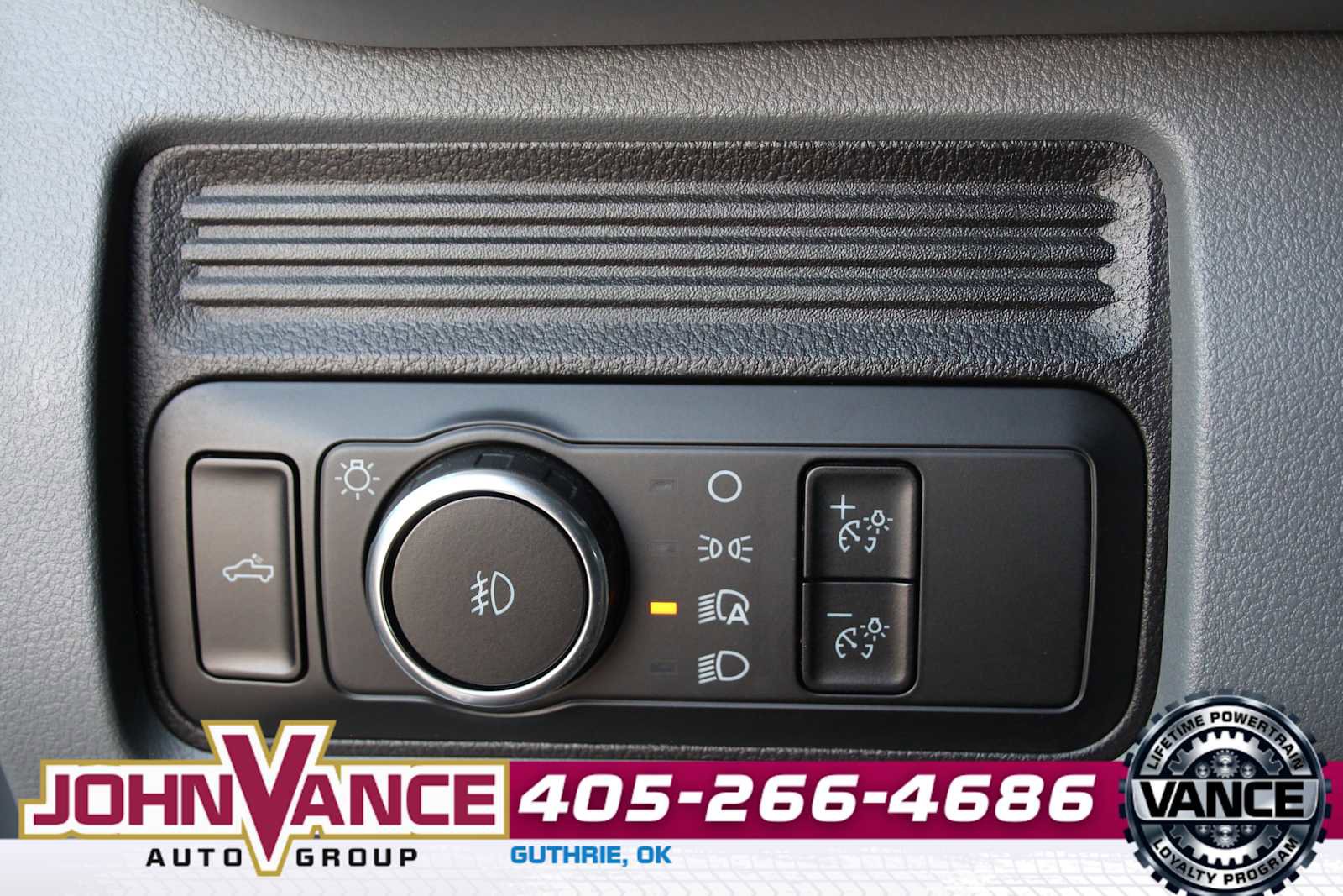 Used 2025 Ford F350 XLT AWD/4WD image 31