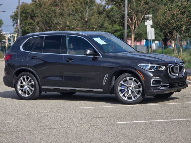 Used 2020 BMW X5 xDrive50i w/ Executive Package AWD/4WD image 15