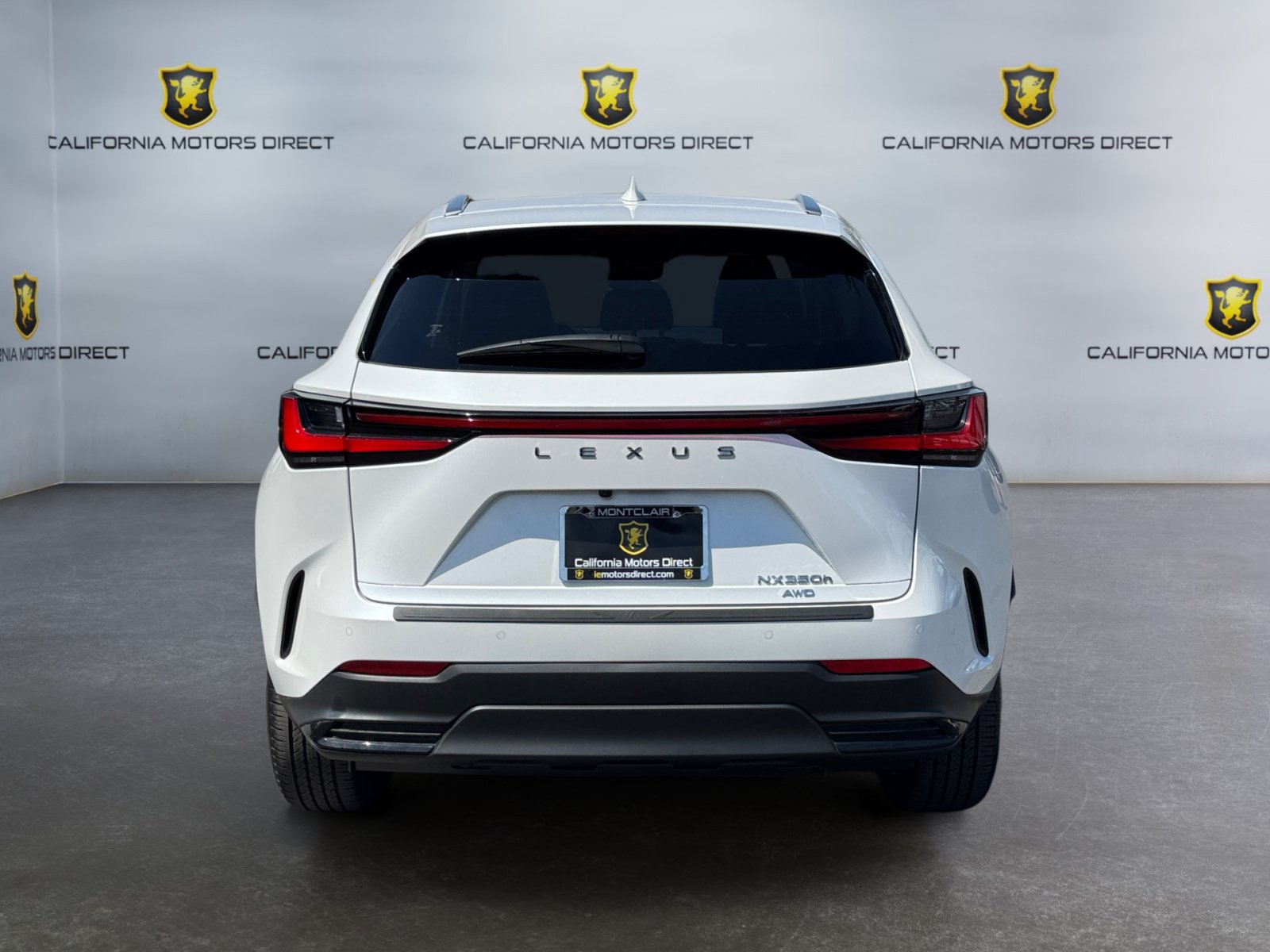 Used 2024 Lexus NX 350h AWD image 4