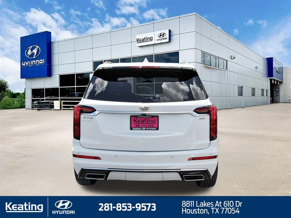Used 2023 Cadillac XT6 Premium Luxury FWD image 6