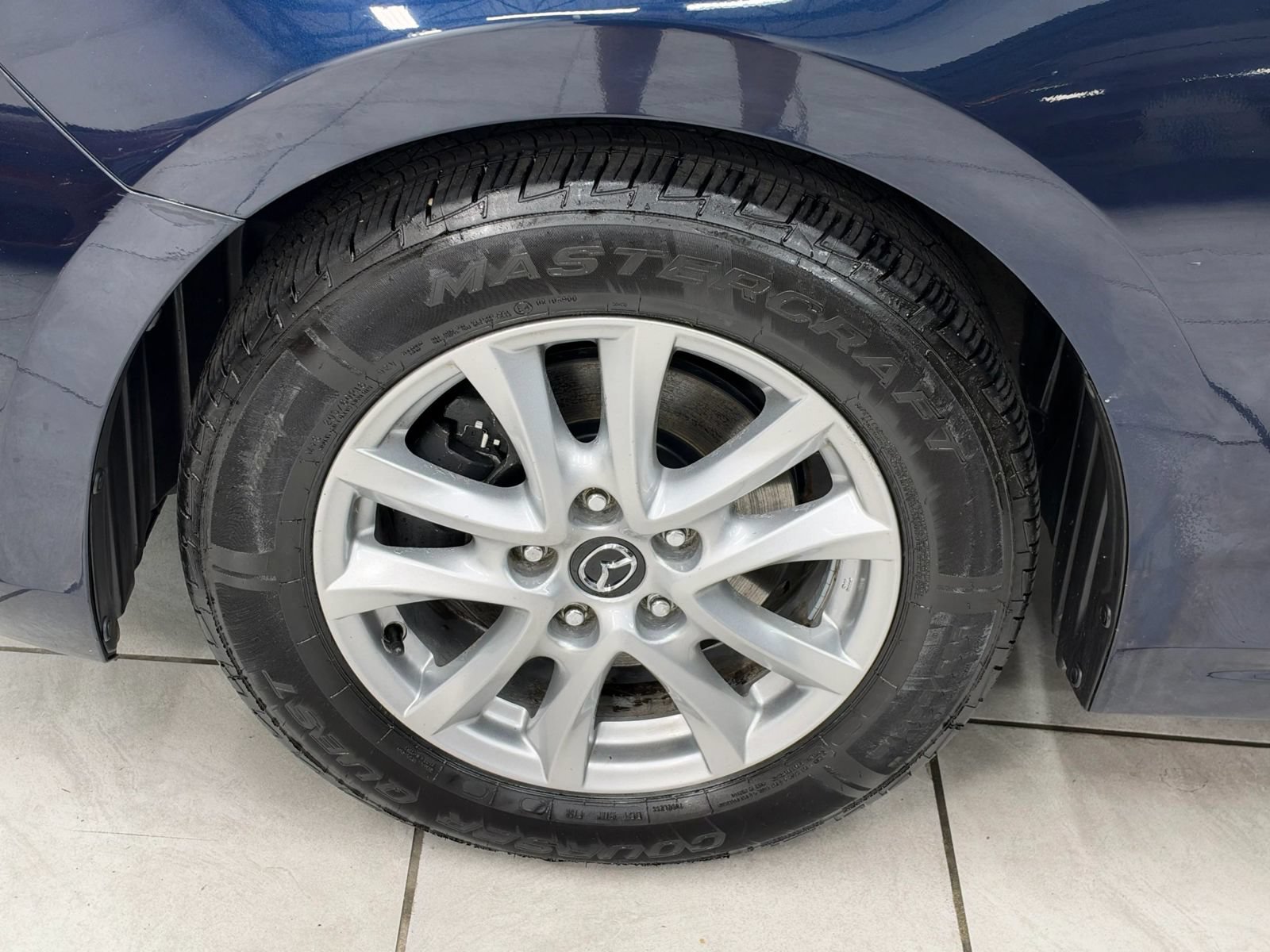 Used 2017 MAZDA MAZDA3 Sport FWD image 38