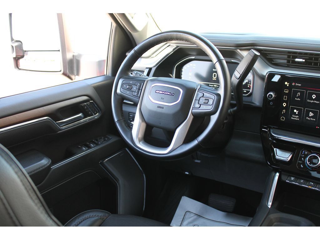 Used 2024 GMC Sierra 2500 Denali w/ Technology Package AWD/4WD image 40