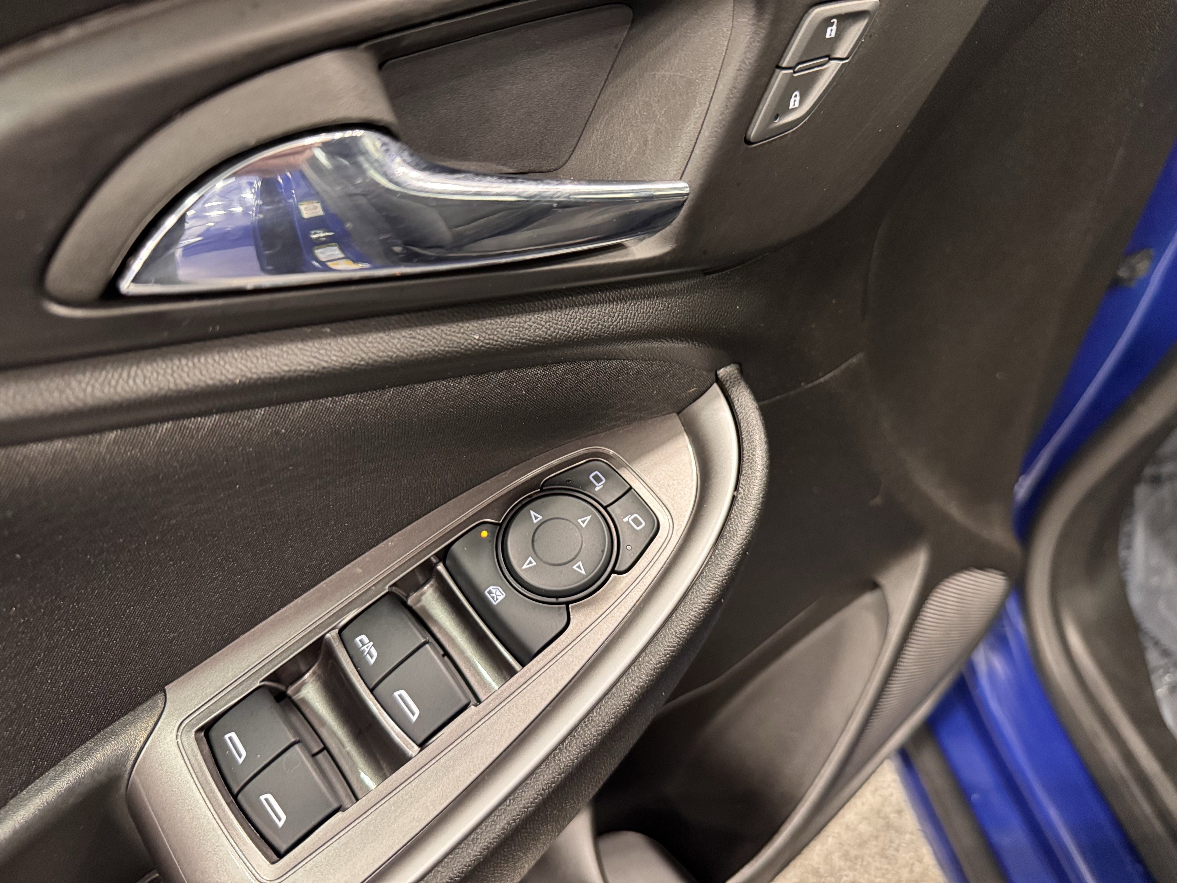 Used 2023 Chevrolet Malibu LT image 22