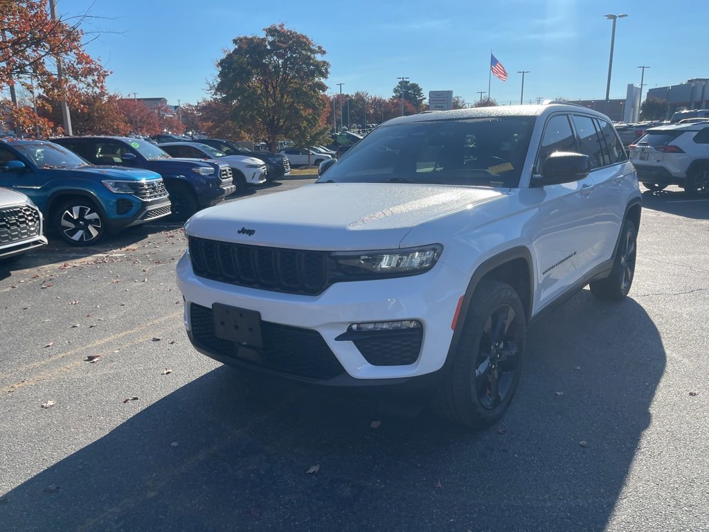 Certified 2023 Jeep Grand Cherokee Limited w/ Black Appearance Package