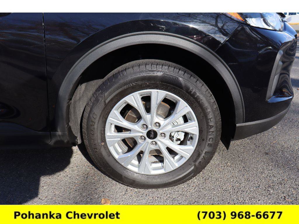 Used 2024 Ford Escape Active image 32