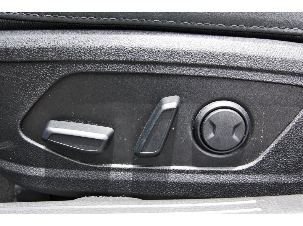 Used 2024 Kia K5 GT-Line FWD image 32