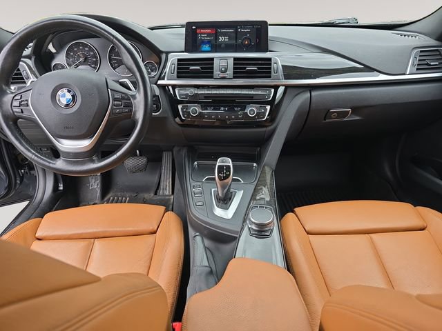 Used 2018 BMW 330i xDrive Sedan AWD/4WD image 9