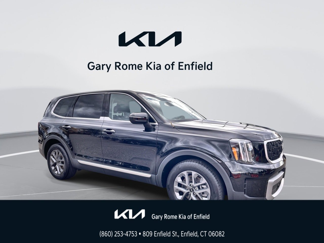 Used 2023 Kia Telluride LX image 1