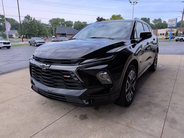 Used 2026 Chevrolet Blazer RS w/ Driver Confidence II Package AWD/4WD image 5