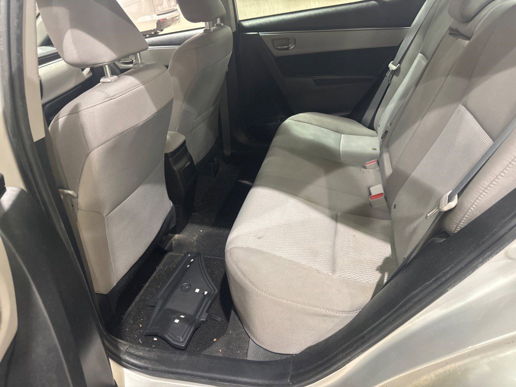 Used 2016 Toyota Corolla LE image 8