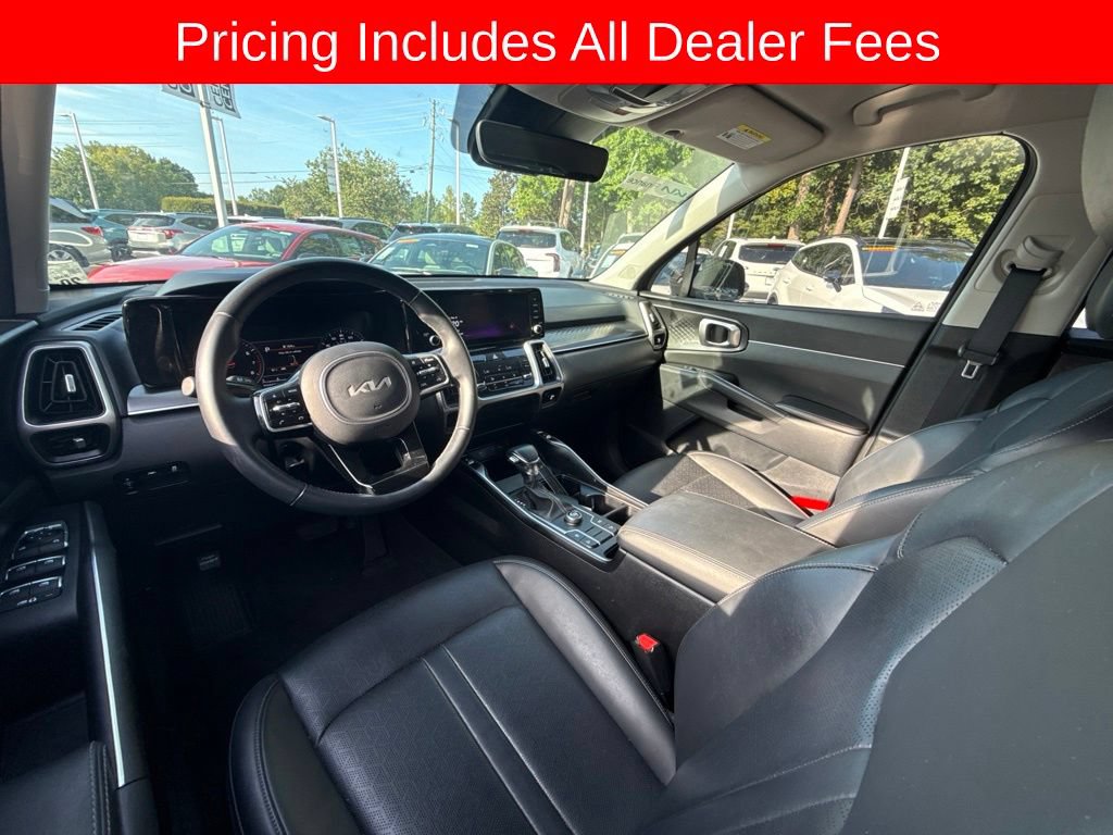 Certified 2023 Kia Sorento S FWD image 8