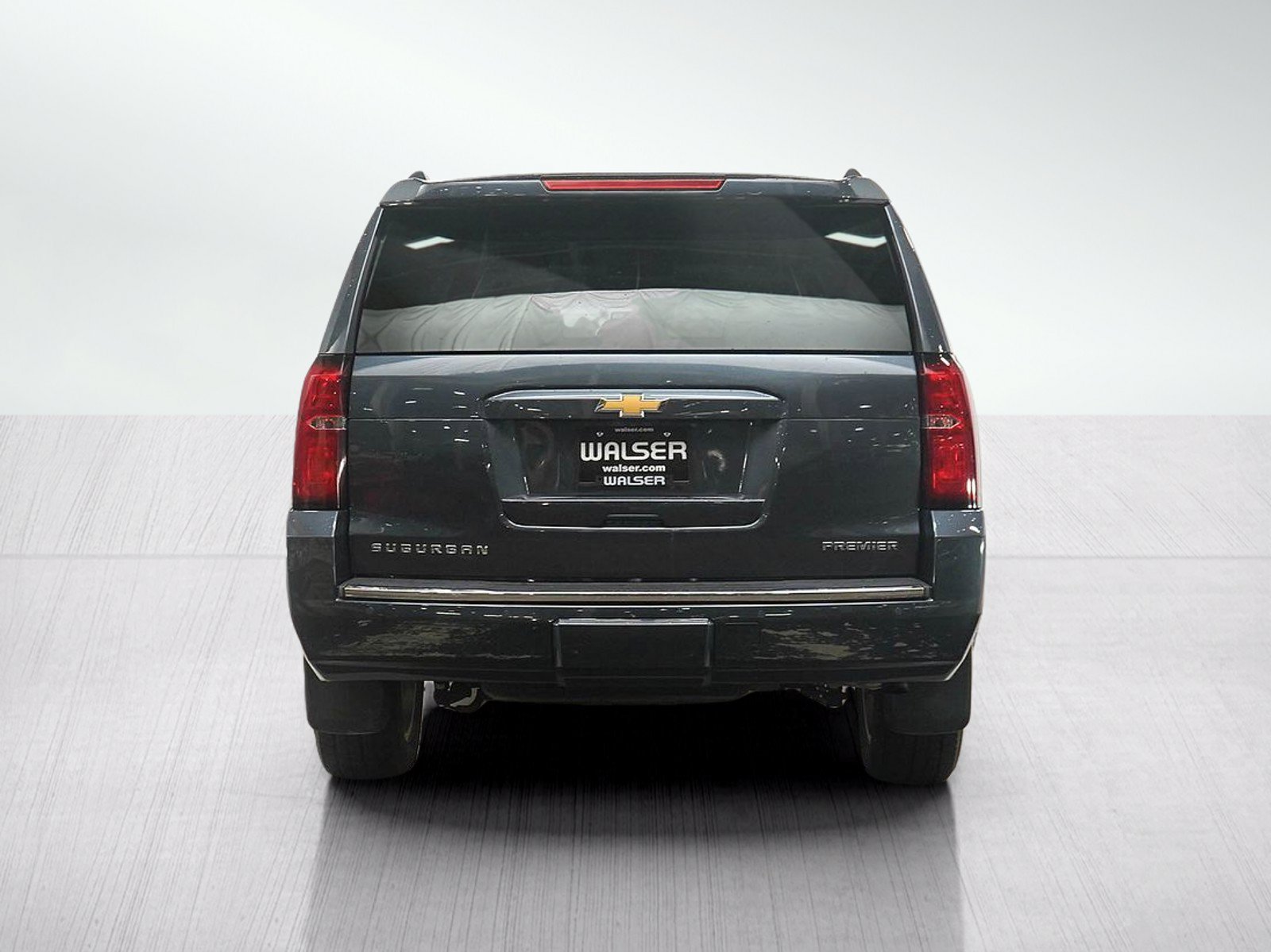 Used 2019 Chevrolet Suburban Premier AWD/4WD image 4