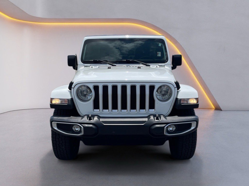 Used 2018 Jeep Wrangler Unlimited Sahara image 2