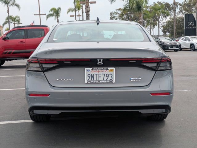 Used 2023 Honda Accord Touring image 6