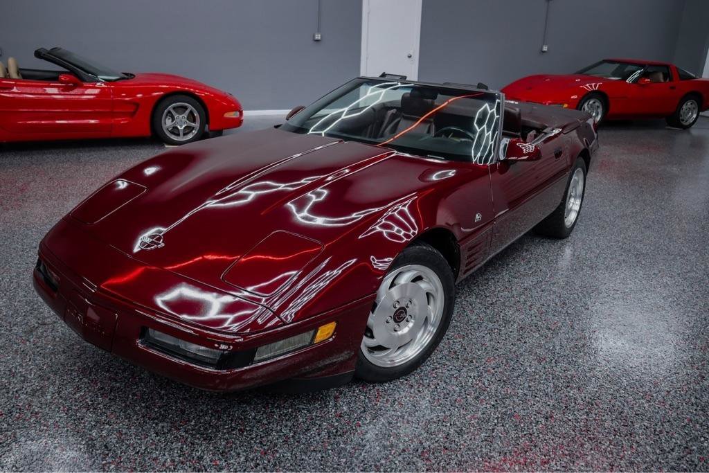 Used 1993 Chevrolet Corvette Coupe RWD image 1