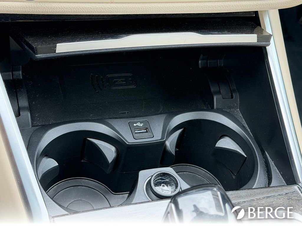 Used 2021 BMW 330e xDrive w/ Convenience Package image 31