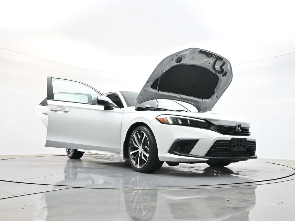 Used 2023 Honda Civic Touring image 38