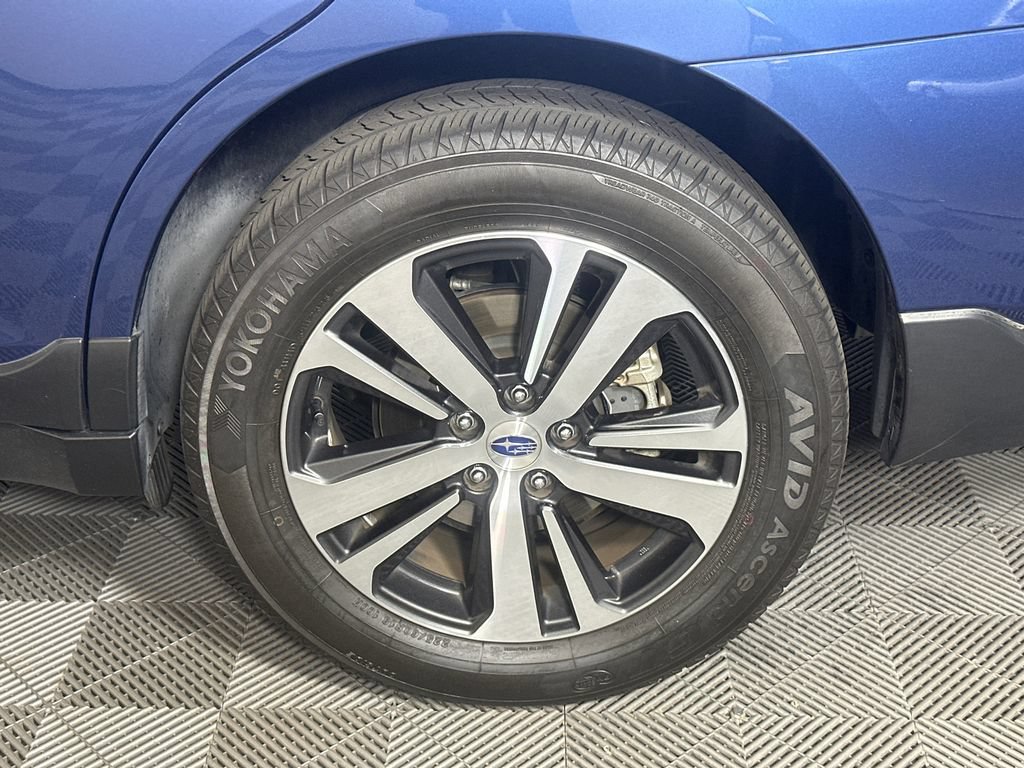 Used 2019 Subaru Outback 2.5i Limited AWD/4WD image 20