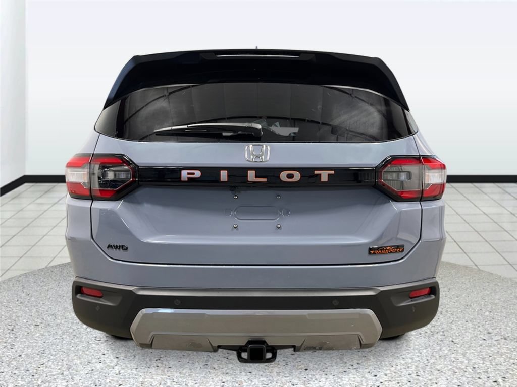 New 2026 Honda Pilot TrailSport image 4
