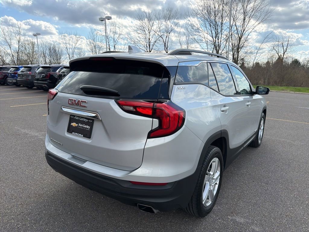 Used 2018 GMC Terrain SLE w/ Driver Convenience Package image 8