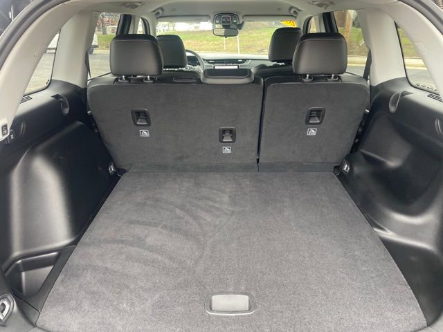 Used 2023 Jeep Grand Cherokee Limited w/ Black Appearance Package image 40