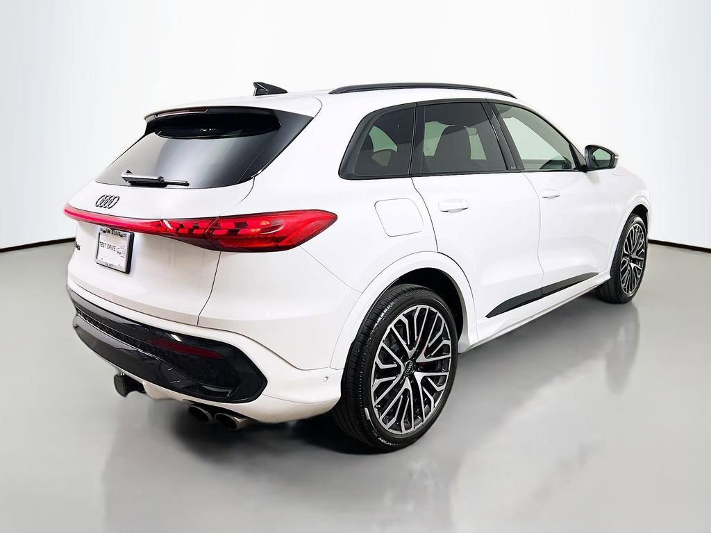 Used 2025 Audi SQ5 Premium Plus w/ Premium Plus Package image 7