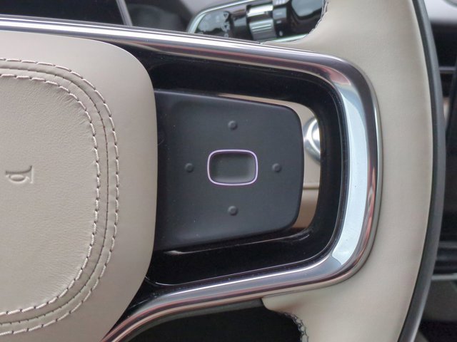 Used 2025 Lincoln Nautilus Reserve image 27