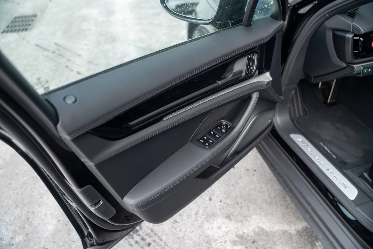 New 2026 Porsche Panamera 4S image 24