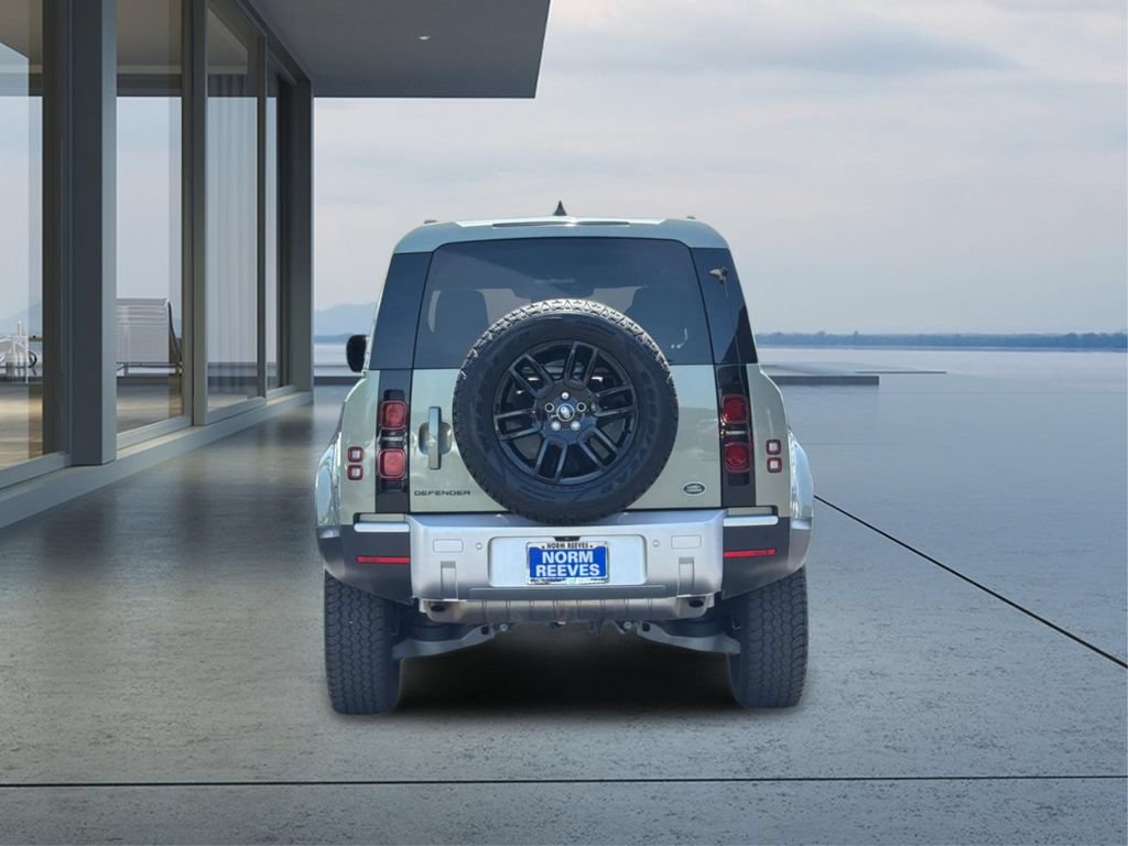 Used 2023 Land Rover Defender 110 S AWD/4WD image 5