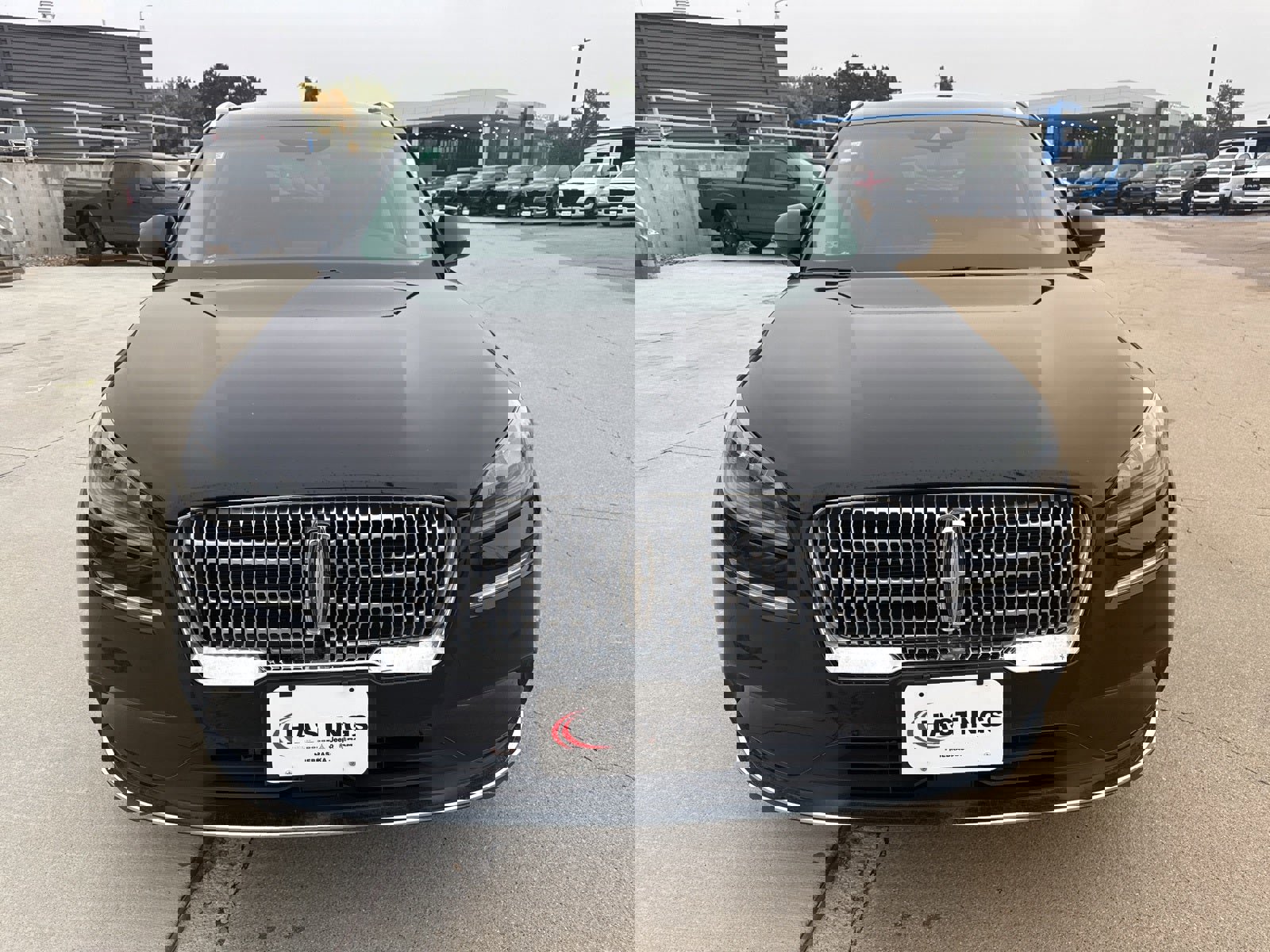 Used 2022 Lincoln Corsair AWD w/ Equipment Group 101A image 11