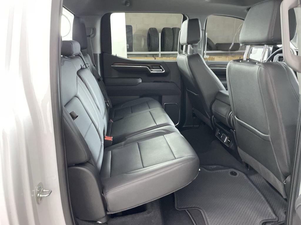 Used 2025 GMC Sierra 1500 SLT image 26