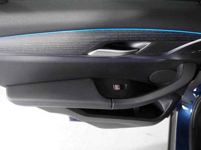 Used 2023 BMW X3 sDrive30i w/ Premium Package image 62