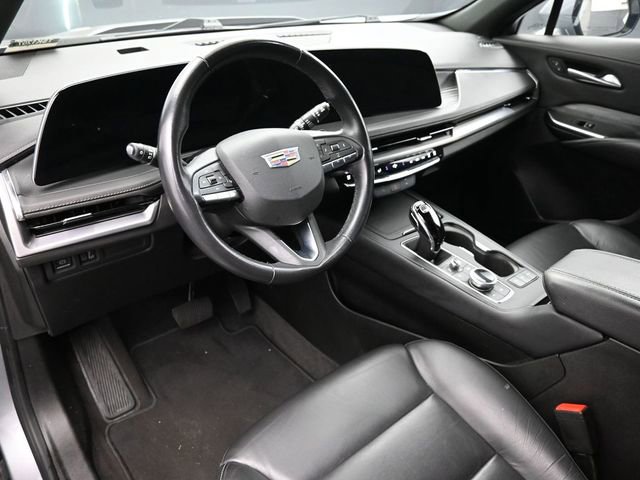 Used 2024 Cadillac XT4 Premium Luxury AWD/4WD image 12