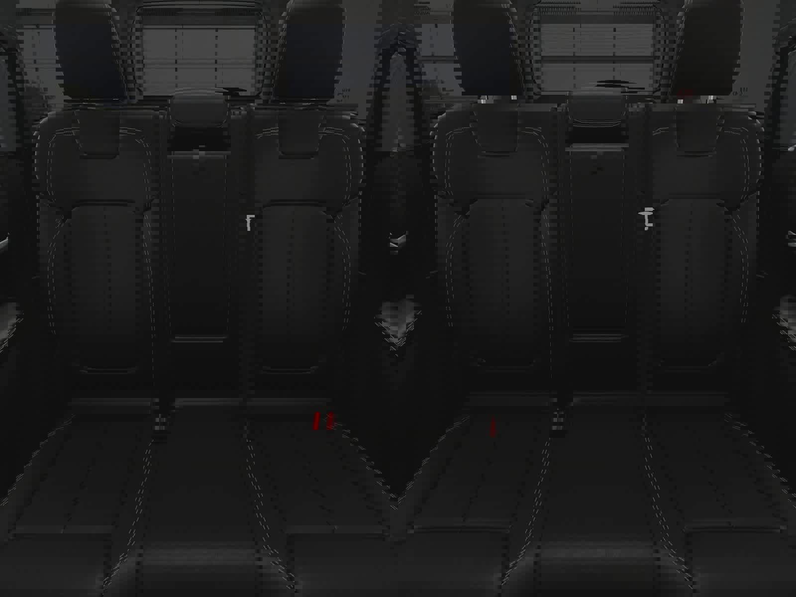 New 2025 Jeep Grand Cherokee Limited w/ Black Appearance Package image 18