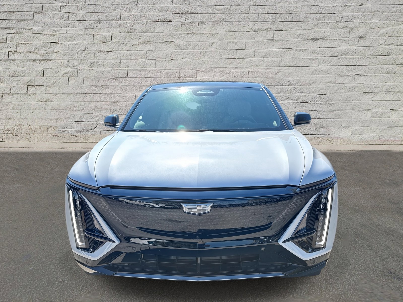 New 2025 Cadillac Lyriq Sport image 2