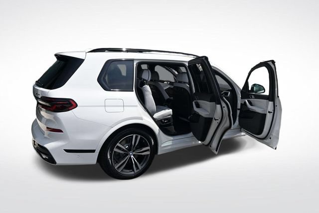 New 2027 BMW X7 xDrive40i w/ M Sport Package AWD/4WD image 42
