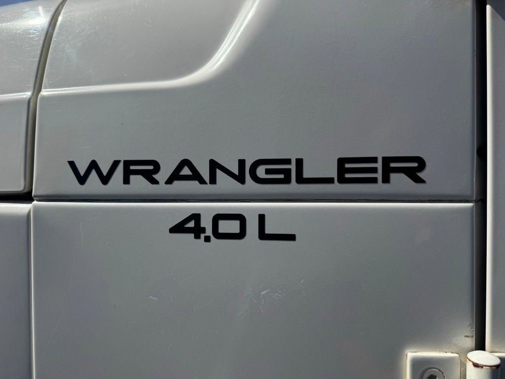 Used 1998 Jeep Wrangler Sport image 10
