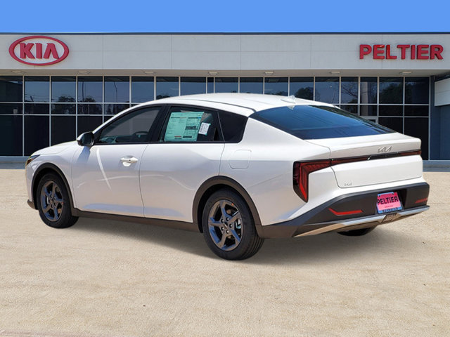 New 2026 Kia K4 FWD image 3