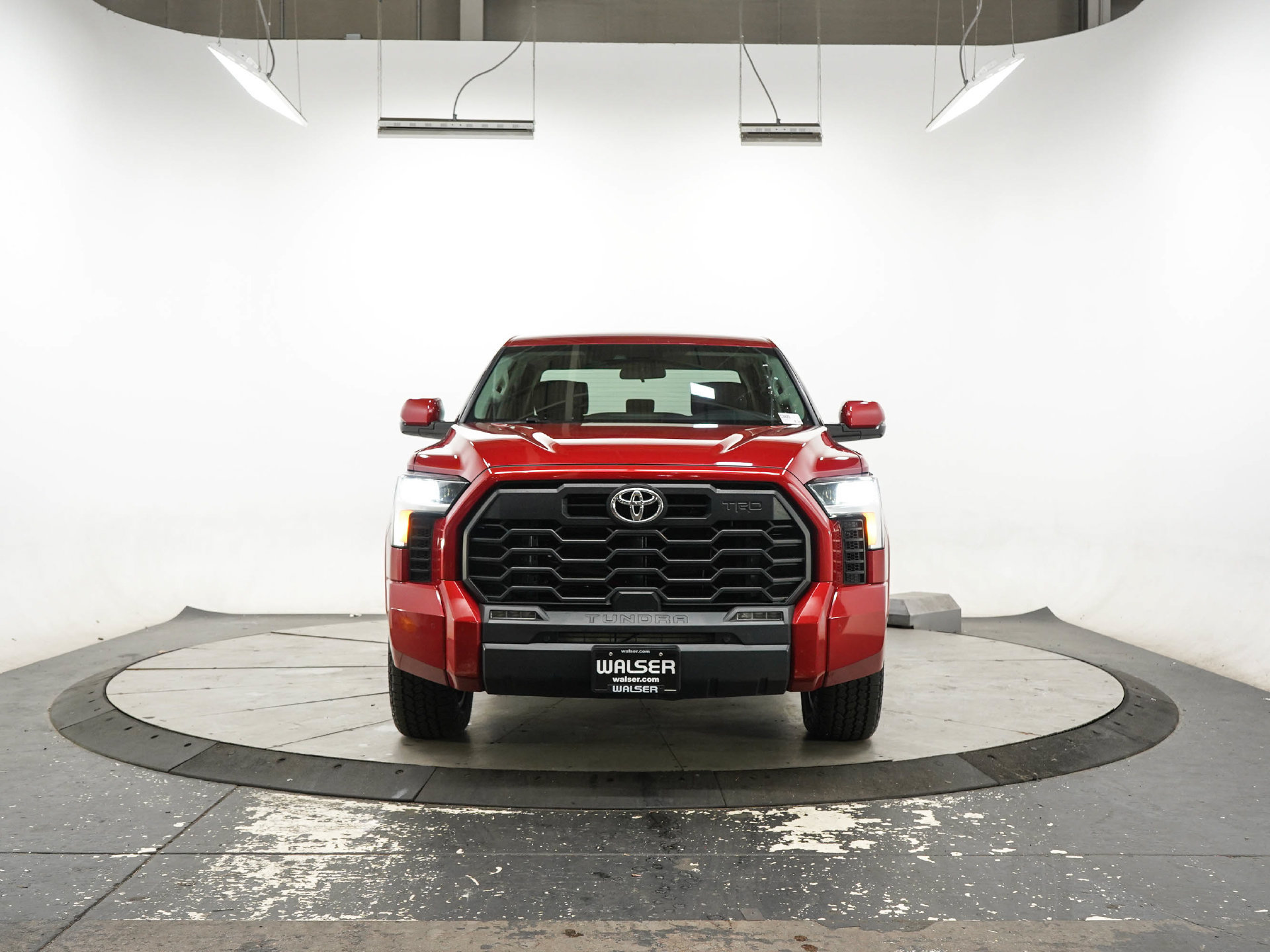 Used 2022 Toyota Tundra SR5 AWD/4WD image 8