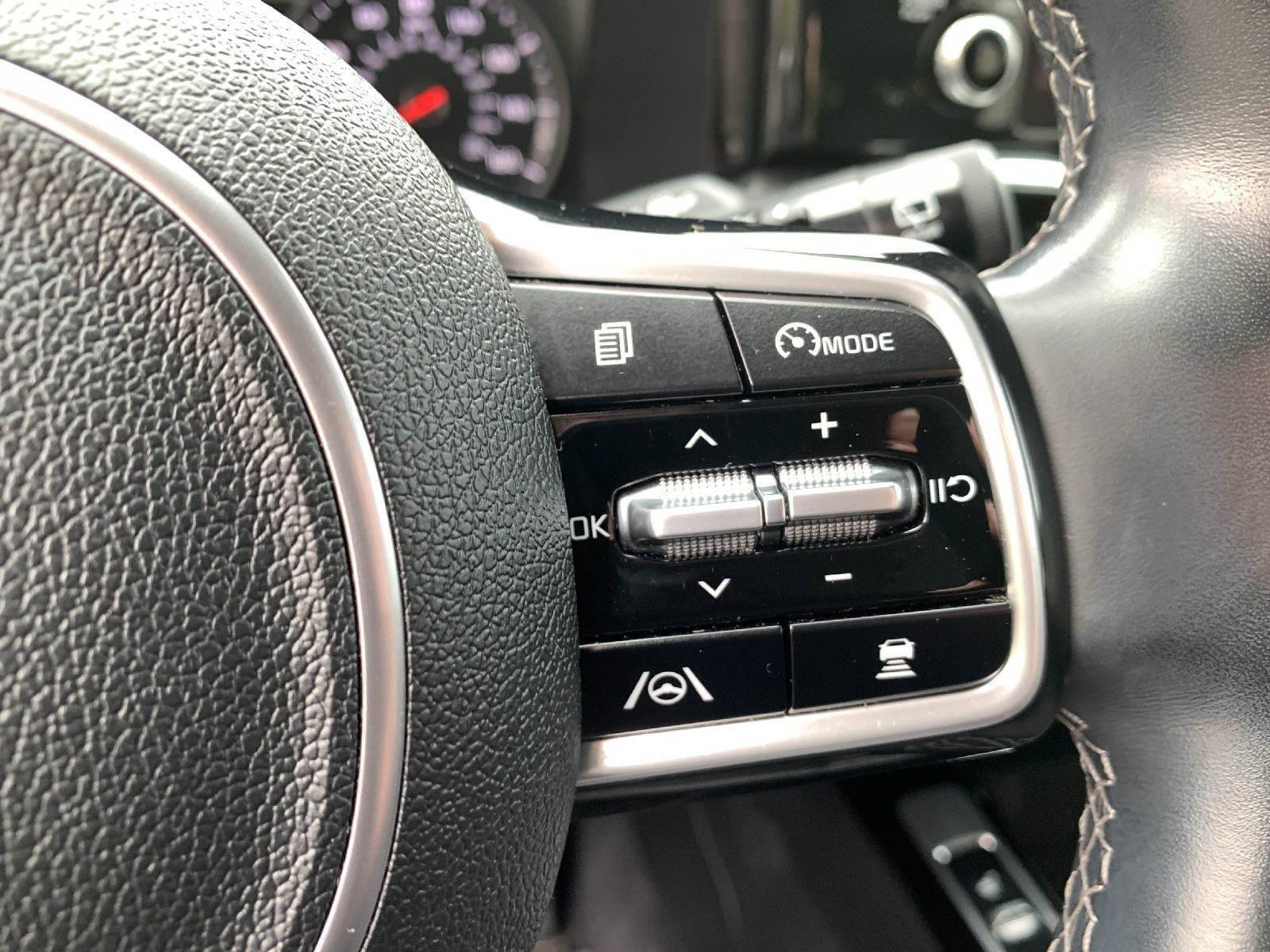 Used 2021 Kia Sorento SX AWD/4WD image 17