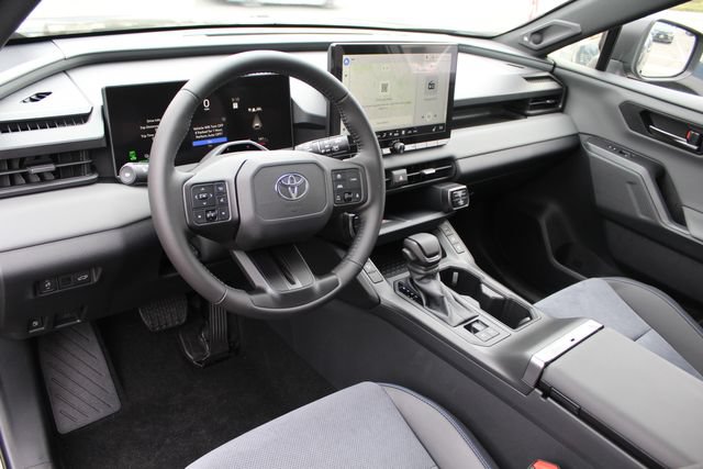 New 2026 Toyota RAV4 XSE AWD/4WD image 25