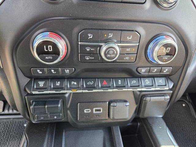 Certified 2022 GMC Sierra 2500 Denali w/ Denali Black Diamond Edition image 19