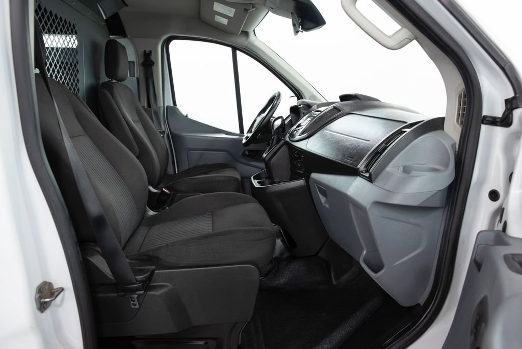 Used 2016 Ford Transit 150 130 Low Roof RWD image 17