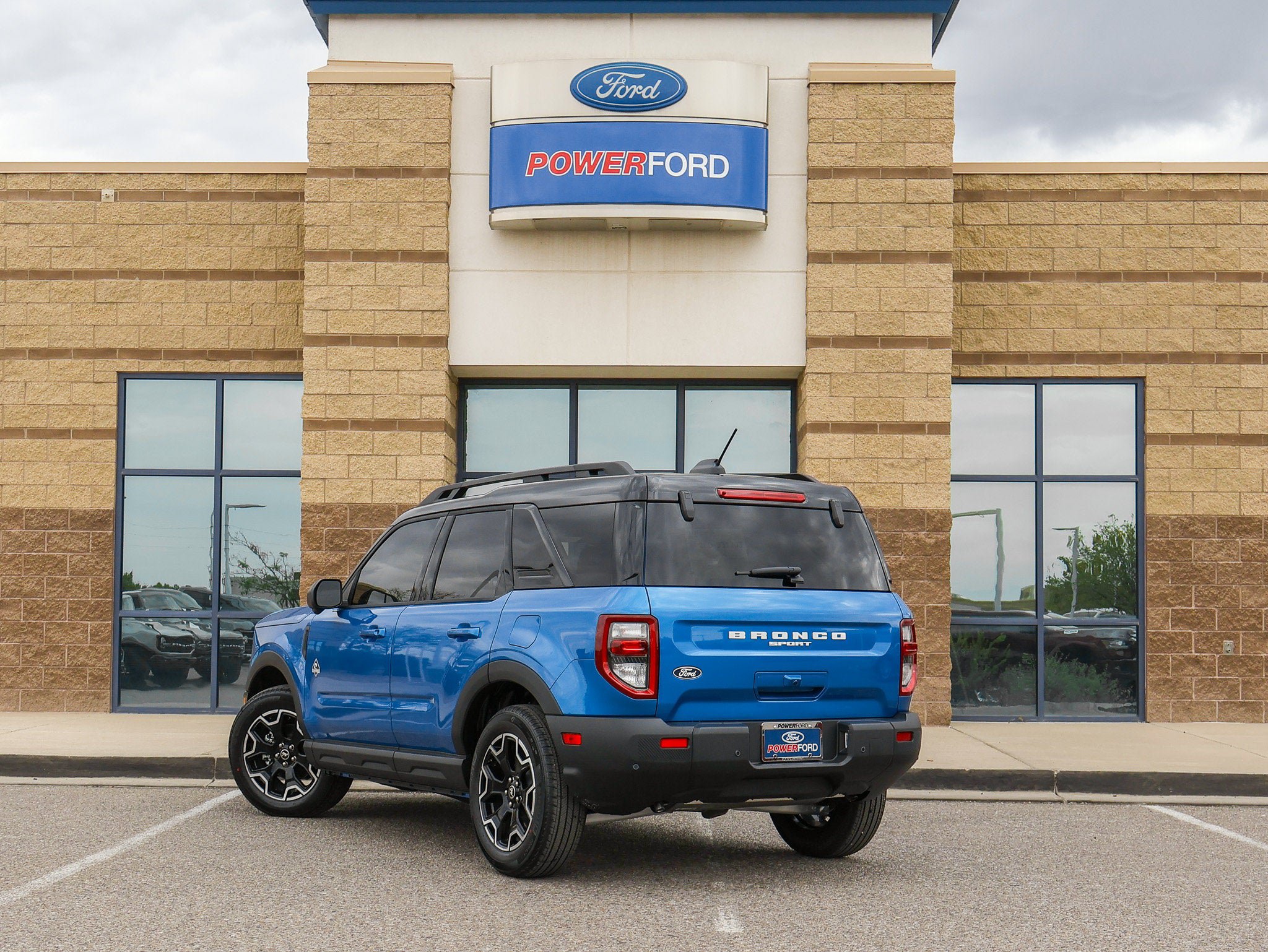 New 2026 Ford Bronco Sport Outer Banks w/ Outer Banks Tech Package+ AWD/4WD image 8