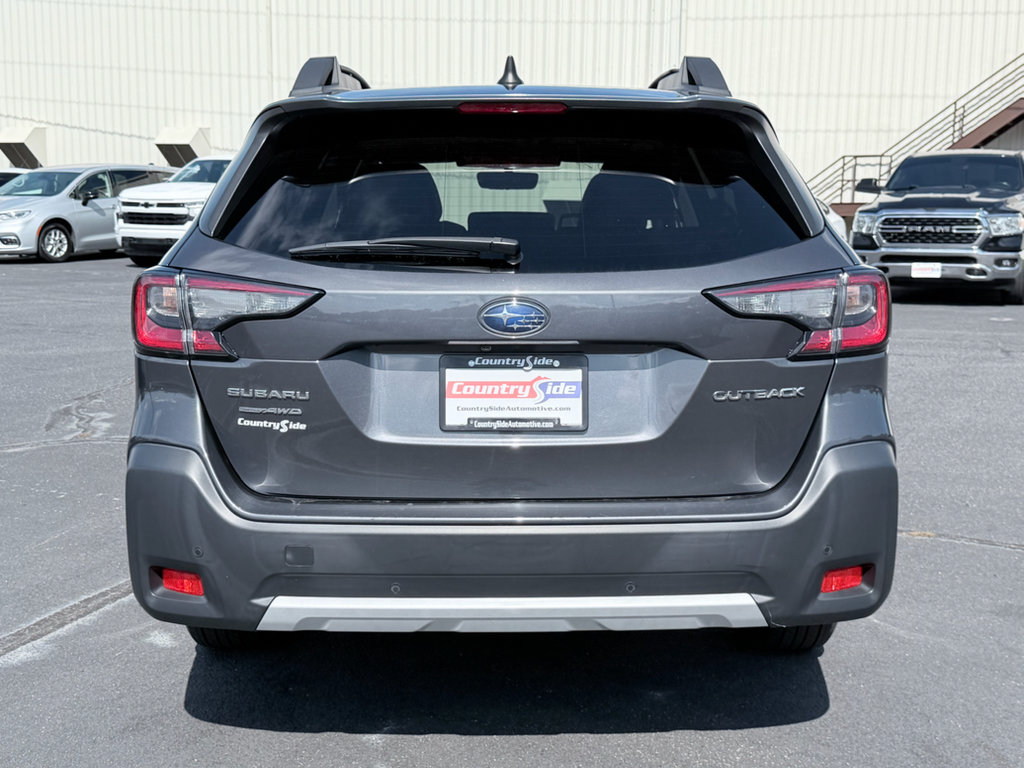 Used 2024 Subaru Outback Limited AWD/4WD image 8