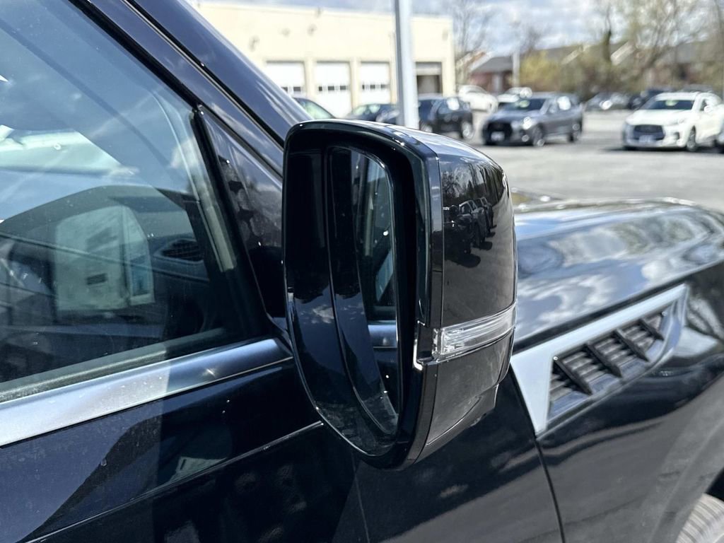 New 2026 INFINITI QX80 Luxe image 28