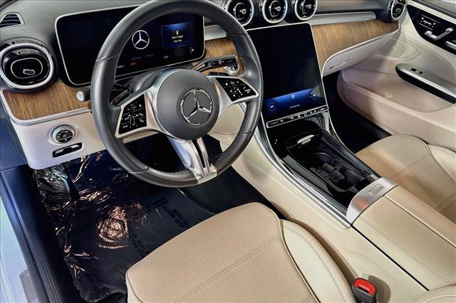Used 2024 Mercedes-Benz C 300 Sedan image 9