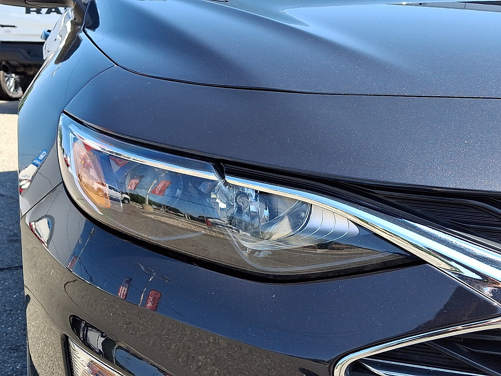 Used 2023 Chevrolet Malibu LT FWD image 10