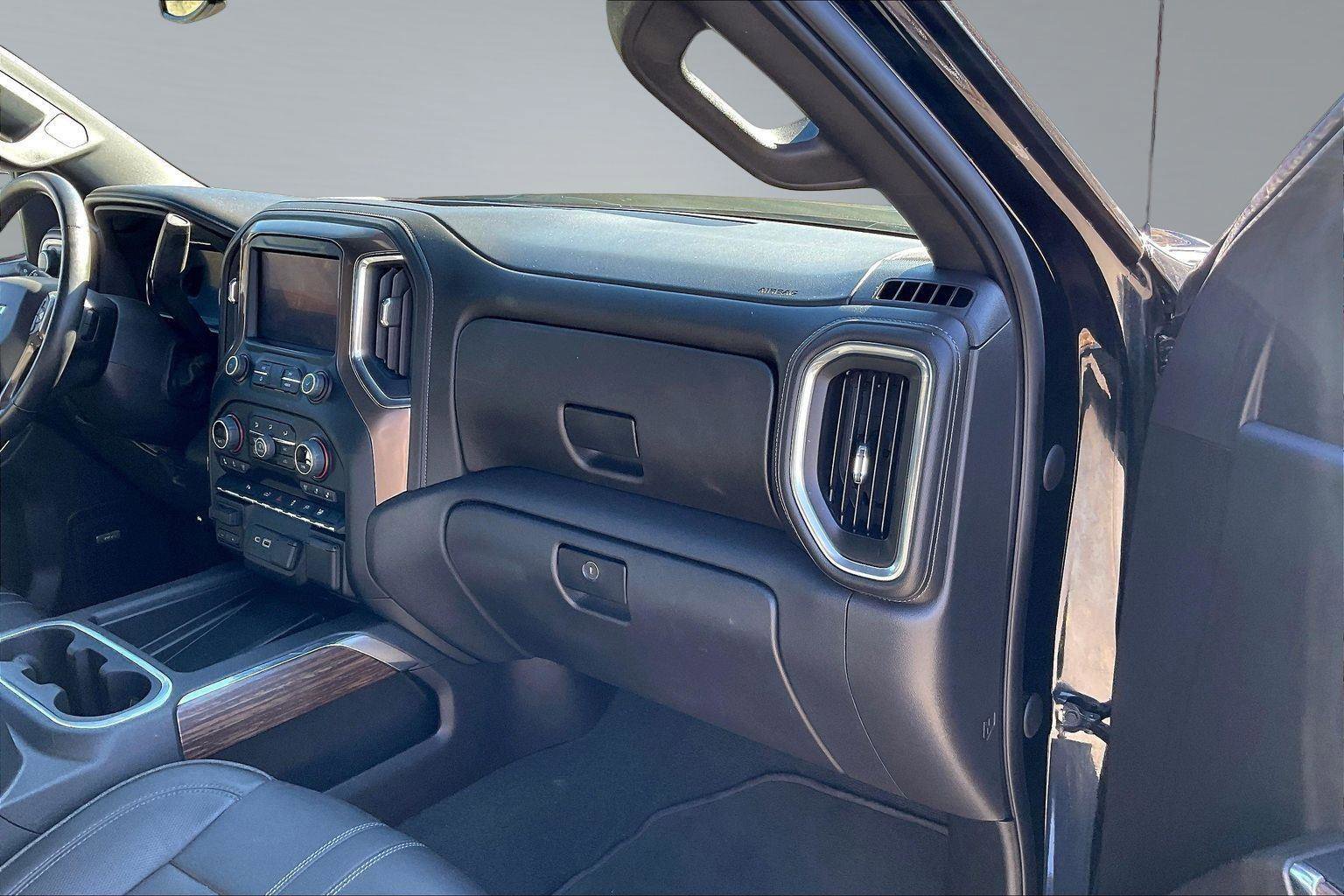 Used 2022 Chevrolet Silverado 1500 High Country image 17